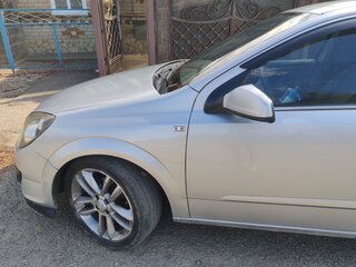 2007 Opel Astra H Рестайлинг, серебристый, 360000 рублей, вид 4