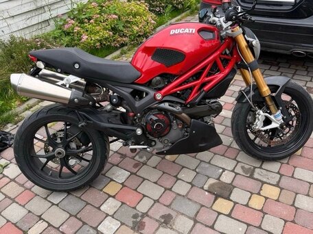 2008 Ducati Monster 1100, красный, 670000 рублей, вид 3