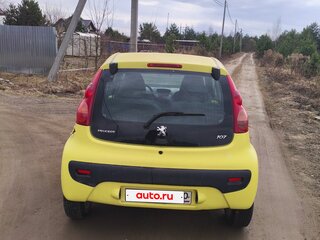 2008 Peugeot 107 I, жёлтый, 300000 рублей, вид 4