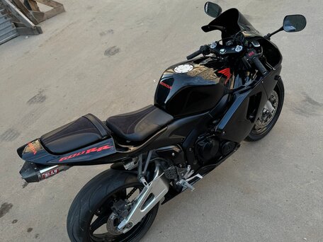 2005 Honda CBR 600RR, чёрный, 525000 рублей, вид 5