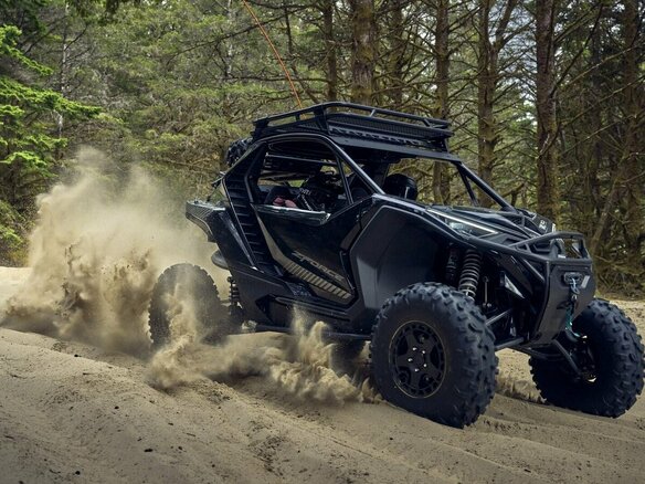 2026 CFMoto ZFORCE Z10-4 EPS, оранжевый, 3579900 рублей - вид 13