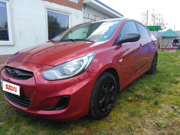 2012 Hyundai Solaris I, красный, 910000 рублей - вид 1