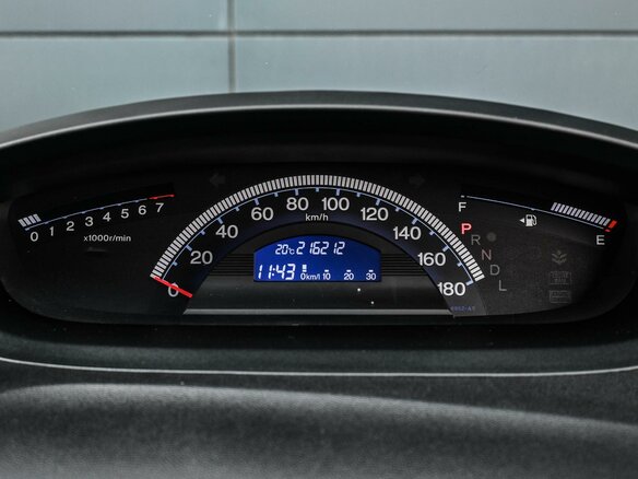 2012 Honda Freed I Рестайлинг, серый - вид 12