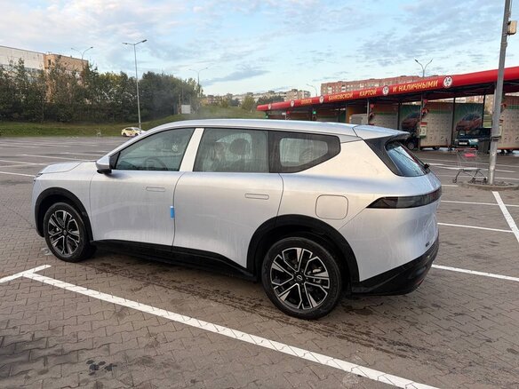 2026 Nissan NX8 73 kWh, серебристый, 2620000 рублей - вид 14