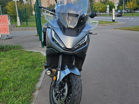 2021 Honda NT1100, серый, 1450000 рублей, вид 5