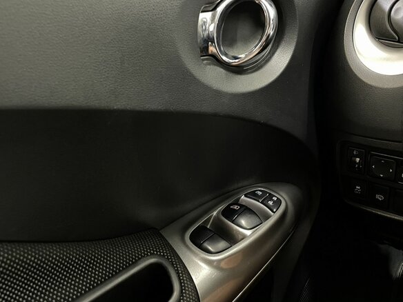 2013 Nissan Juke I, красный - вид 17