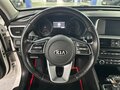 2019 Kia Optima IV Рестайлинг, белый, 1875000 рублей - вид 10
