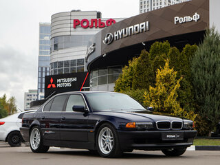 1999 BMW 7 серии 740i III (E38) Рестайлинг, синий, 928000 рублей, вид 2