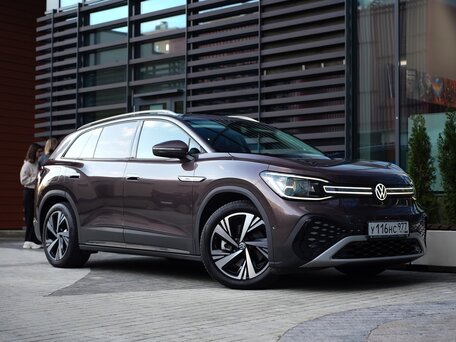 2022 Volkswagen ID.6 Crozz, коричневый, 3800000 рублей, вид 1