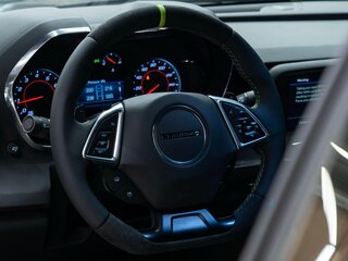 2019 Chevrolet Camaro VI Рестайлинг, жёлтый, 4200000 рублей, вид 5