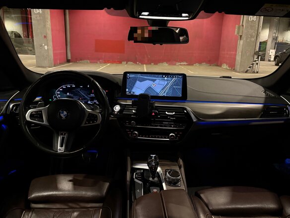 2018 BMW 5 серии 530d xDrive VII (G30/G31/G38), белый, 3650000 рублей - вид 15