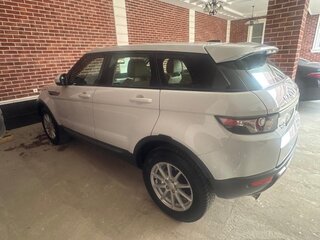 2015 Land Rover Range Rover Evoque I Рестайлинг, серебристый, 2100000 рублей, вид 2