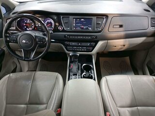 2019 Kia Carnival III, чёрный, 2660000 рублей, вид 5