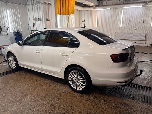 2017 Volkswagen Jetta VI Рестайлинг, белый, 1200000 рублей - вид 6