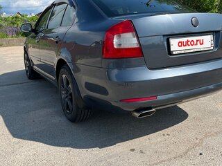 2012 Skoda Octavia II (A5) Рестайлинг, серый, 930000 рублей, вид 5