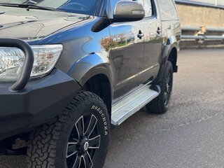 2014 Toyota Hilux VII Рестайлинг, чёрный, 2100000 рублей, вид 2