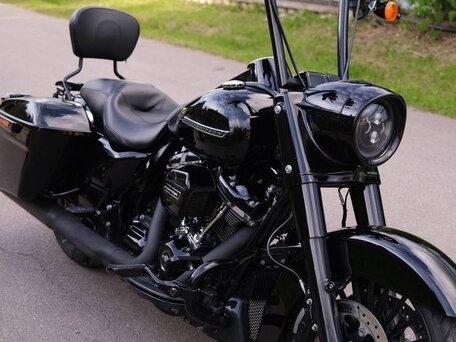 2017 Harley-Davidson Road King Special, чёрный, 1700000 рублей, вид 5