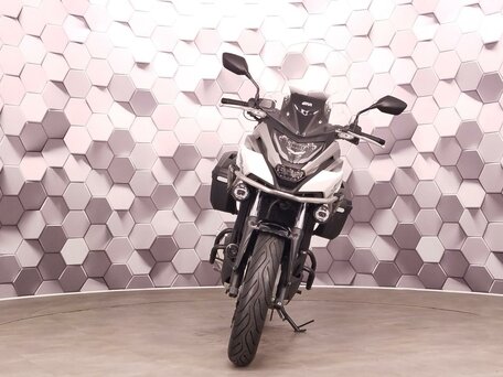 2021 Honda NC 750X, белый, 949000 рублей, вид 5