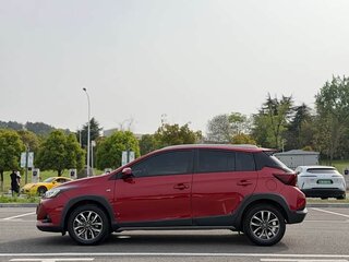 2022 Toyota Yaris L X XP150 Рестайлинг, красный, 1115000 рублей, вид 4