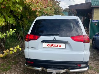 2012 Mitsubishi Pajero Sport II, белый, 1550000 рублей, вид 3