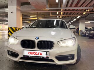 2017 BMW 1 серии 118i II (F20/F21) Рестайлинг 2, белый, 1610000 рублей, вид 2