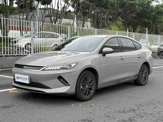 2026 BYD Qin Plus EV 510 I Рестайлинг, серый, 1820000 рублей, вид 3
