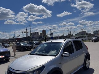 2014 Renault Sandero Stepway I, серебристый, 470000 рублей, вид 1