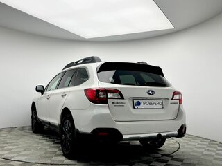 2017 Subaru Outback V, белый, 1850000 рублей, вид 5