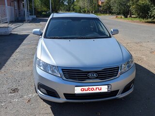 2009 Kia Magentis II Рестайлинг, серебристый, 750000 рублей, вид 1