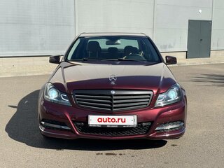 2008 Mercedes-Benz C-Класс 200 III (W204), красный, 1300000 рублей, вид 3