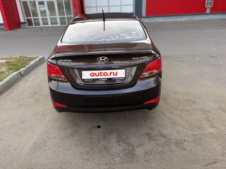 2015 Hyundai Solaris I Рестайлинг, коричневый, 1000050 рублей, вид 4