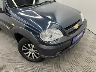 2014 Chevrolet Niva I Рестайлинг, синий, 572000 рублей, вид 4