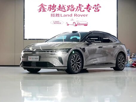 2025 Zeekr 007 GT 75 kWh, серебристый, 6050000 рублей, вид 1