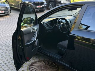 2011 Kia Cerato 6-speed II, чёрный, 847000 рублей, вид 4