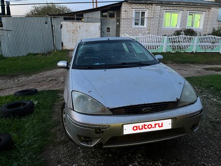 2004 Ford Focus I Рестайлинг, серебристый, 165500 рублей, вид 2