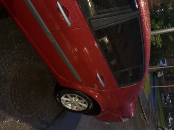 2008 Renault Megane II Рестайлинг, красный, 400000 рублей - вид 9