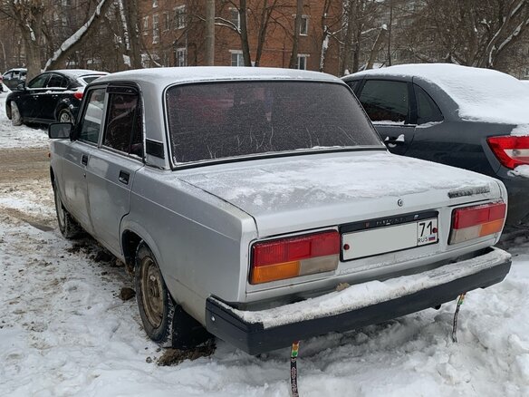2010 Lada (ВАЗ) 2107, серебристый, 140000 рублей - вид 27