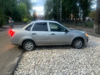2015 Lada (ВАЗ) Granta I, серый, 400000 рублей, вид 3