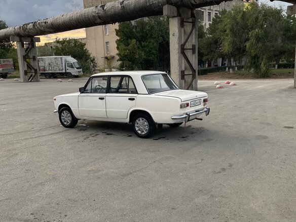 1973 Lada (ВАЗ) 2101, белый - вид 4