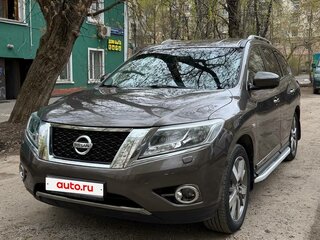 2015 Nissan Pathfinder IV, коричневый, 1840000 рублей, вид 1