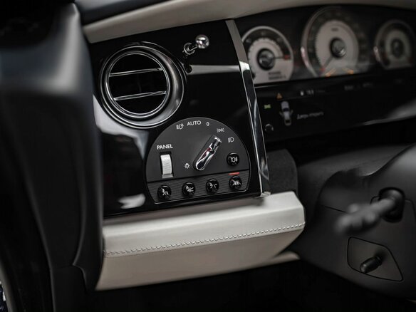 2015 Rolls-Royce Wraith, синий, 12875000 рублей - вид 11