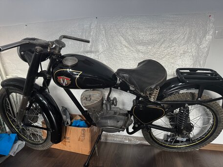 1962 Minsk (Минск) М 103, чёрный, 60000 рублей, вид 1