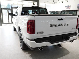 2026 Ram 1500 Crew Cab eTorque V Рестайлинг, белый, 11299999 рублей, вид 5