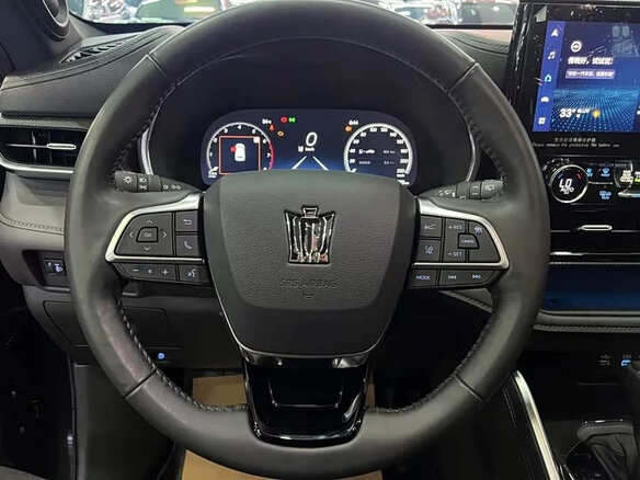 2022 Toyota Crown Kluger, чёрный, 5006700 рублей - вид 15