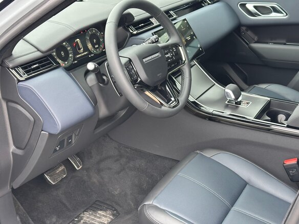 2025 Land Rover Range Rover Velar I Рестайлинг, серый, 9090000 рублей - вид 8