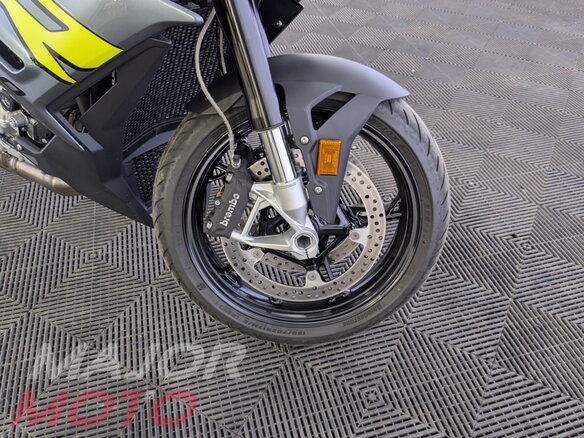 2024 BMW S 1000 R, серый - вид 11