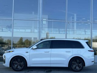 2026 Li Auto (Lixiang) L9 52.3 kWh I Рестайлинг, белый, 11990000 рублей, вид 4