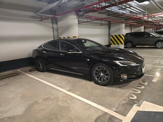 2018 Tesla Model S 75D I Рестайлинг, чёрный, 3350000 рублей, вид 4