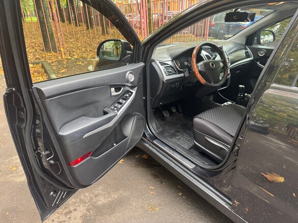 2014 SsangYong Actyon II Рестайлинг, чёрный, 1050000 рублей - вид 5