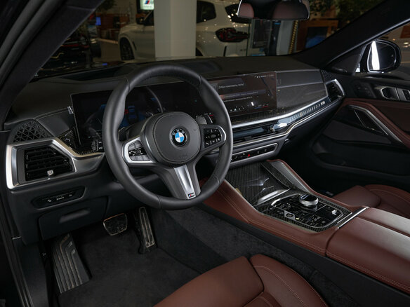 2024 BMW X6 40d III (G06) Рестайлинг, синий, 17300000 рублей - вид 15